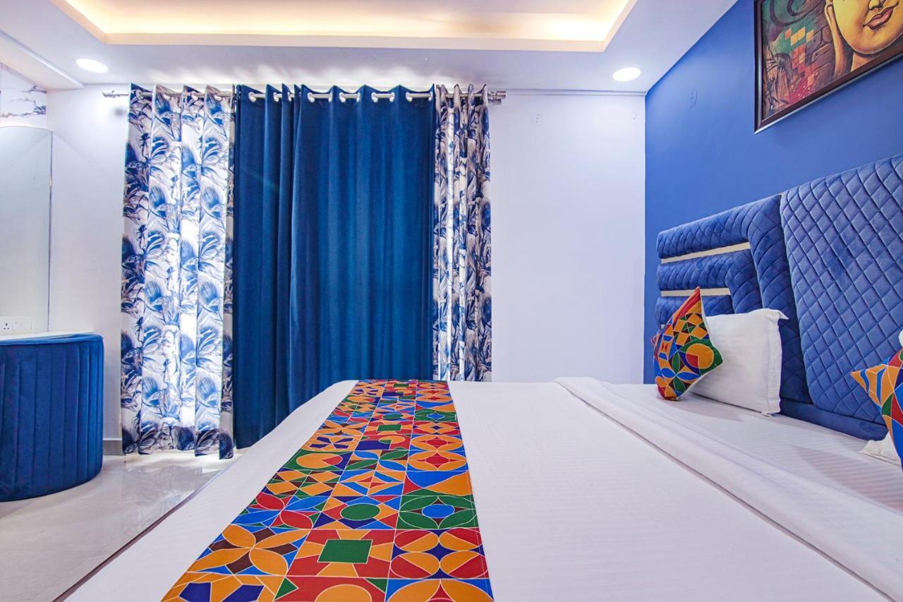 Fabhotel Satyam International Noida Bagian luar foto