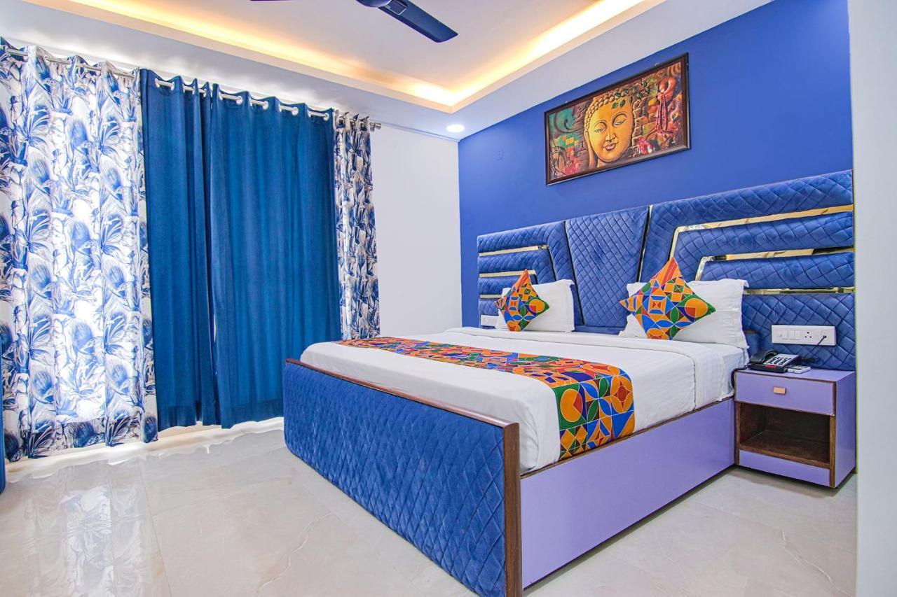 Fabhotel Satyam International Noida Bagian luar foto