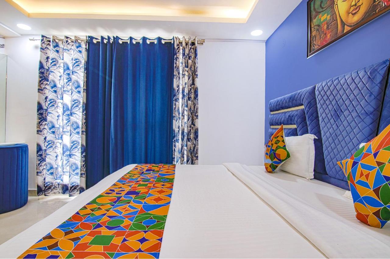 Fabhotel Satyam International Noida Bagian luar foto